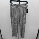 ciaraSunWoo Women's Size 14 Black Letter Capris