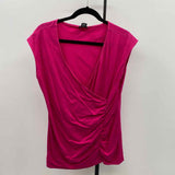 Ann Taylor Women's Size L Fuschia Solid Sleeveless Shirt