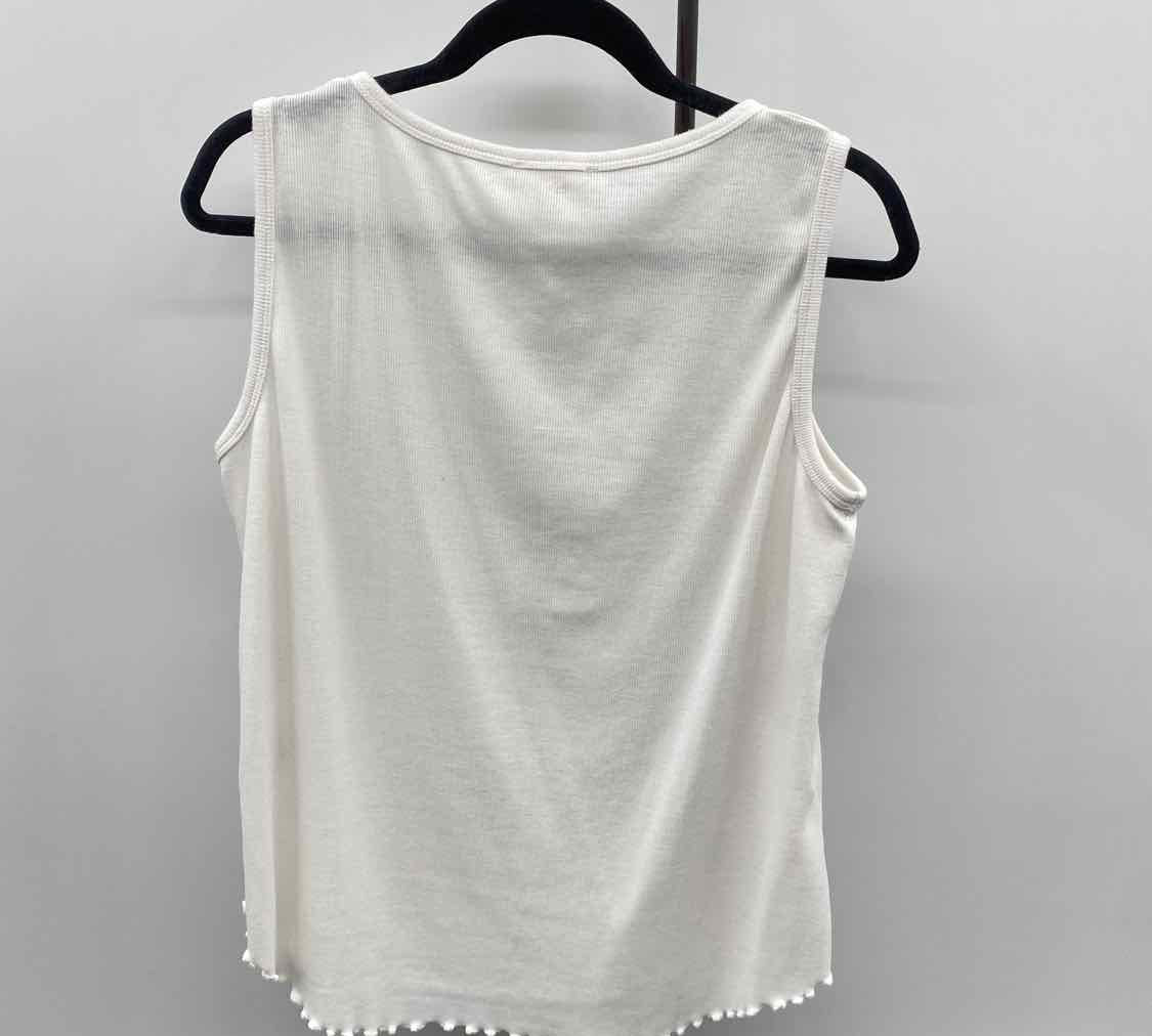 Jane & Dilancey Women's Size M White Ribbed Sleeveless Shirt