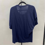 Wonderly Women's Size M Navy Solid Short Sleeve Shirt