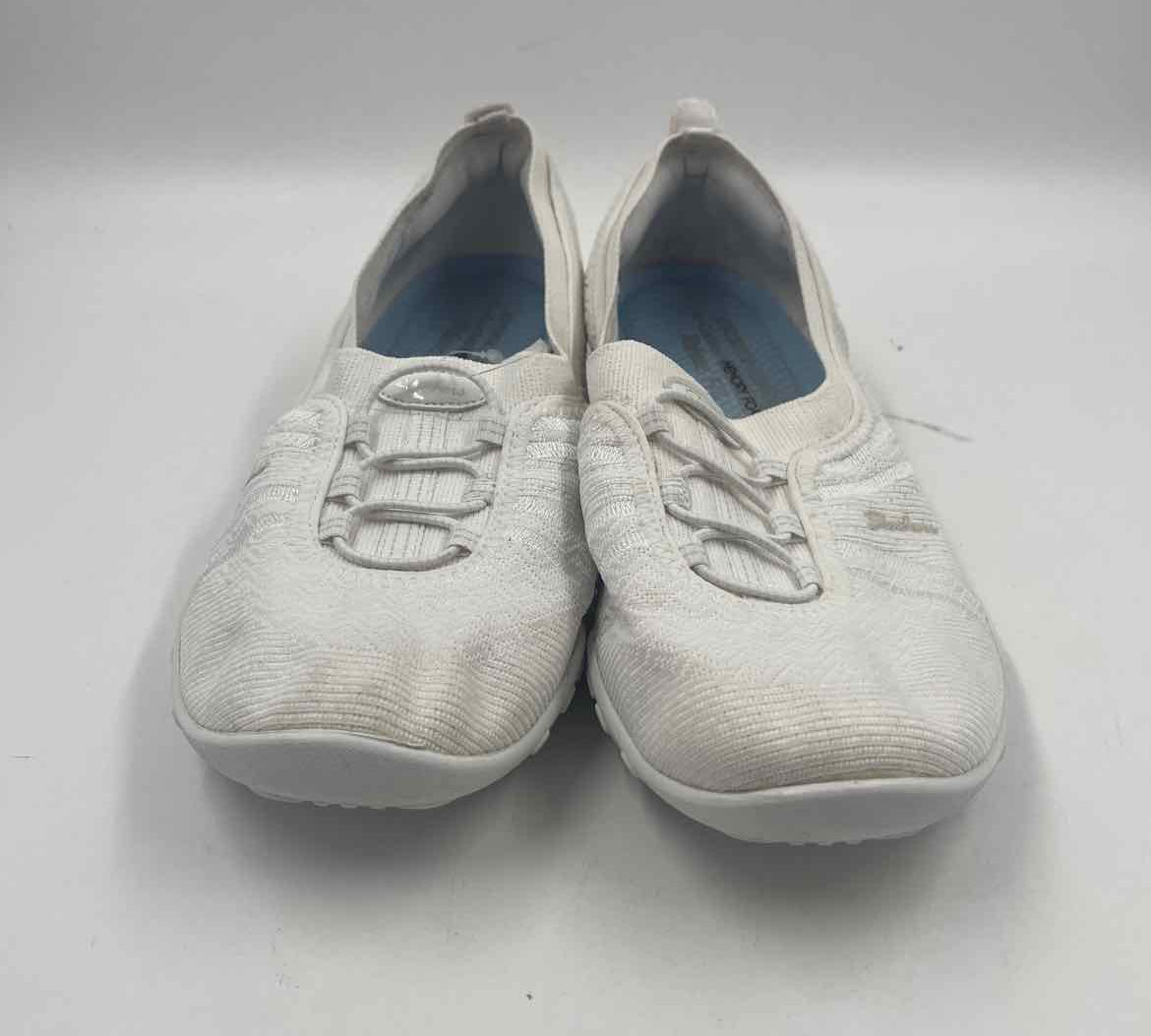 Skechers Women's Shoe Size 8 White Textured Casual Shoes