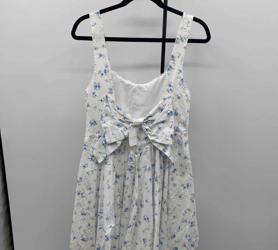 Altar'd State Women's Size 14 White Floral Dress
