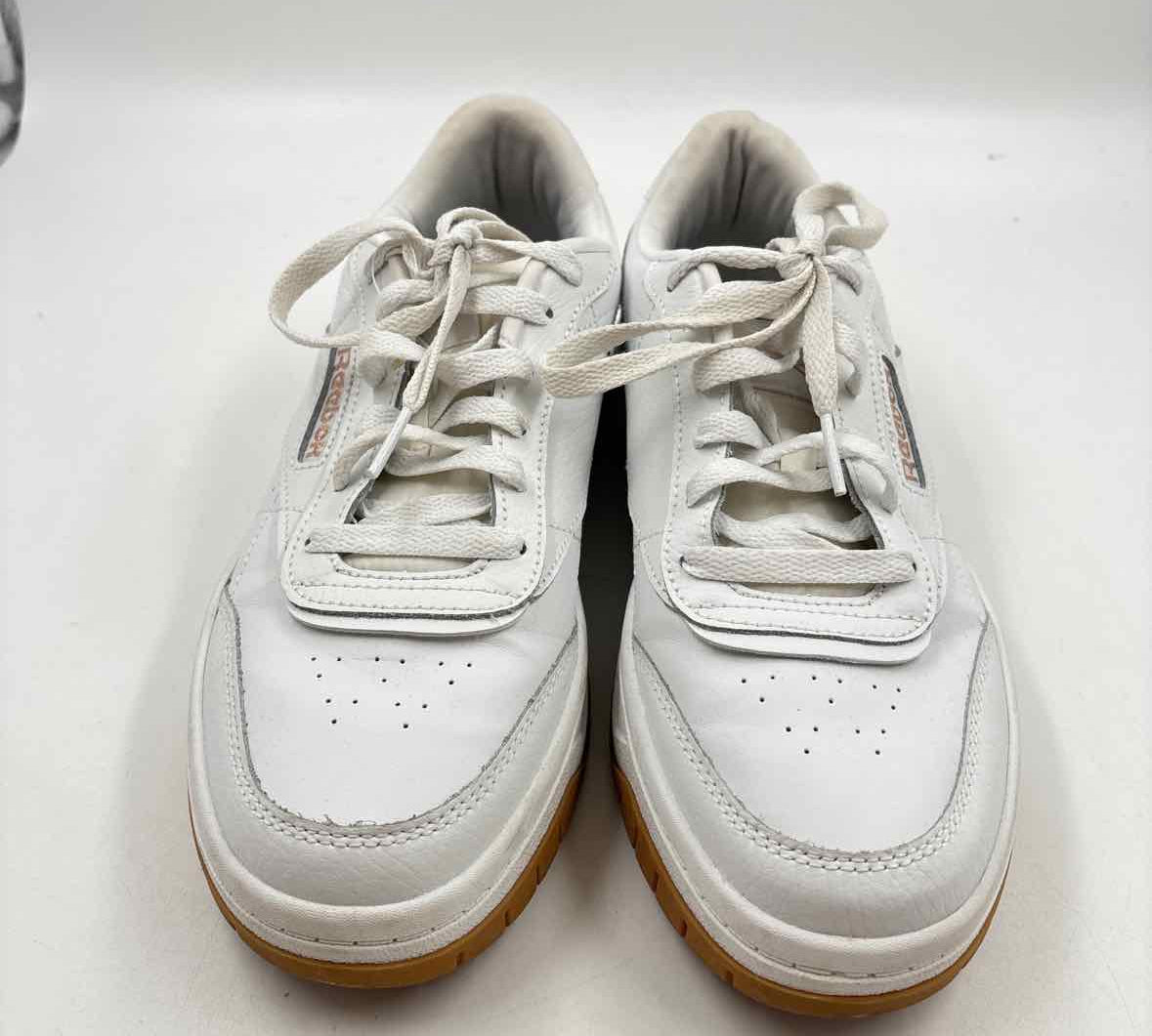 Reebok Women's Shoe Size 8 White Solid Sneakers