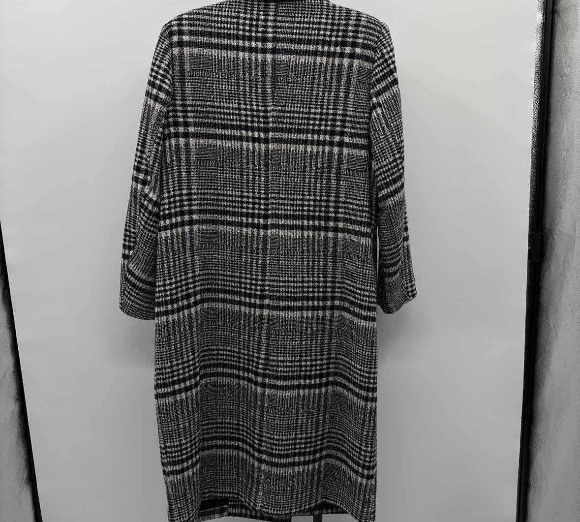 Melrose with Love Women's Size S Black Plaid Coat