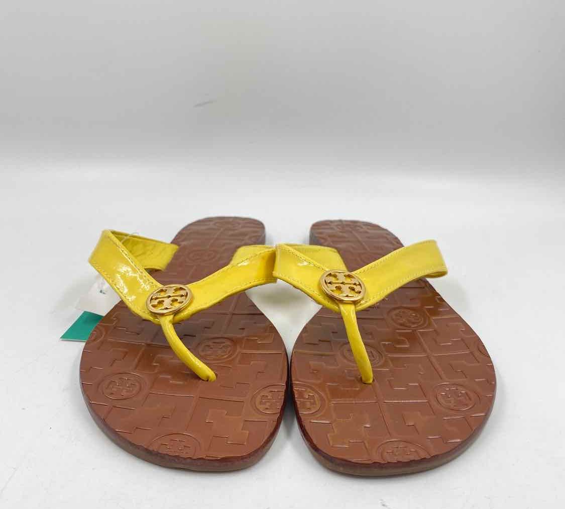 Tory Burch Women's Shoe Size 7 Yellow Solid Flip Flops