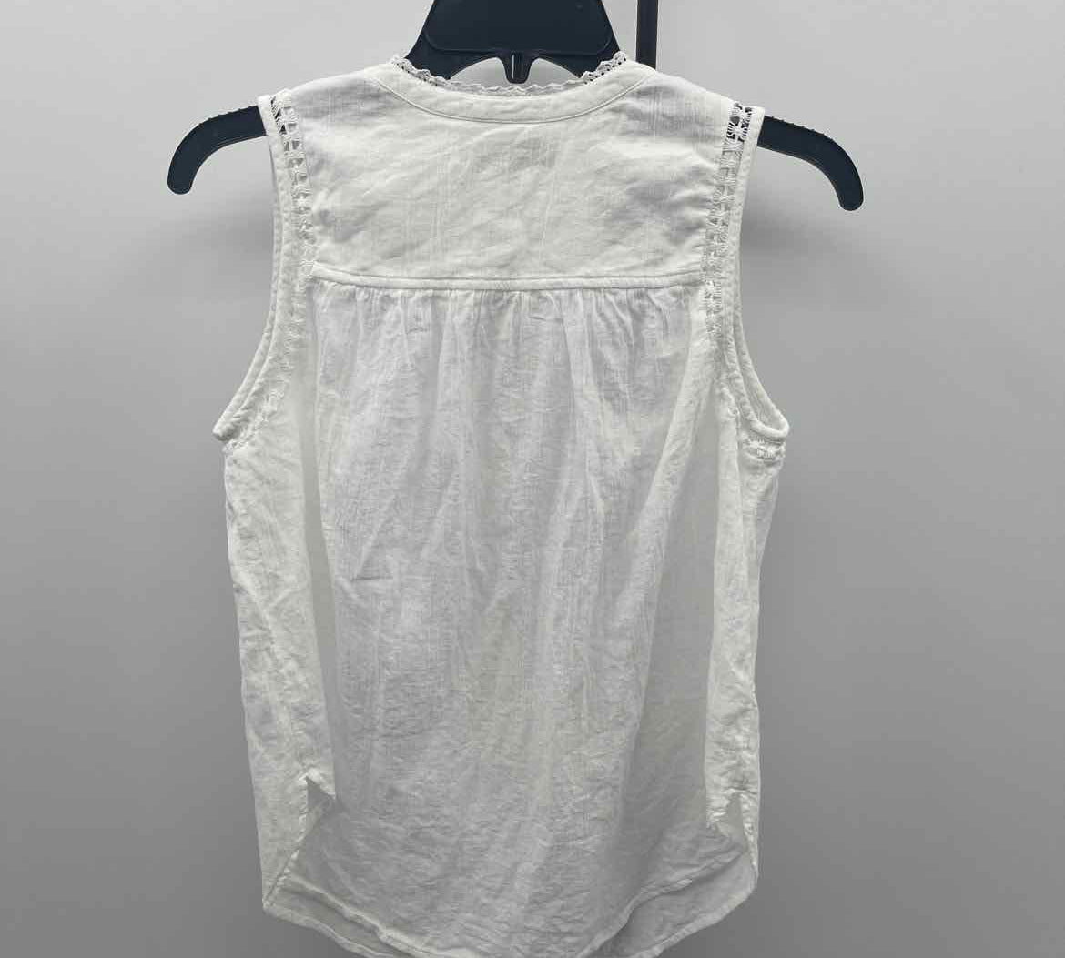 Loft Women's Size XS White Textured Sleeveless Shirt