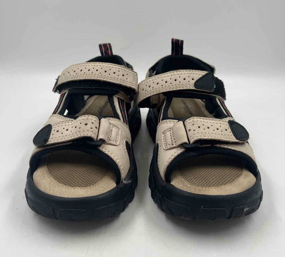 Dunlop Women's Shoe Size 6 Beige Laser Cut Sandals