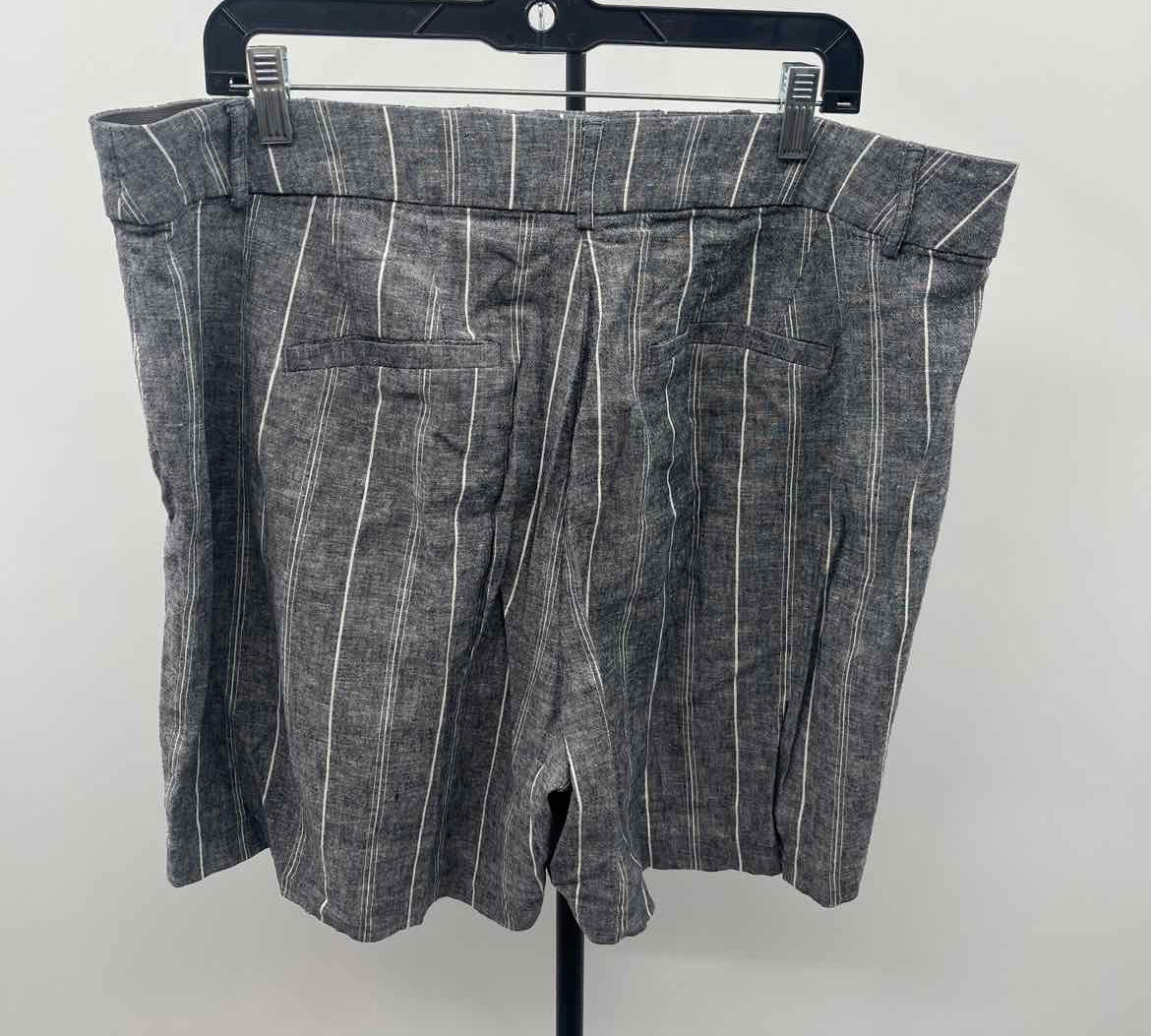 Lane Bryant Women's Size 18 Charcoal Stripe Shorts