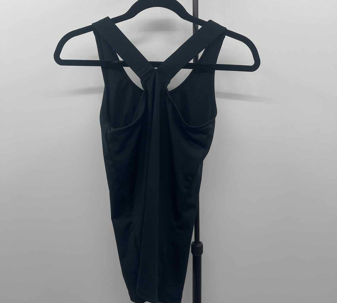 Under Armour Junior's Size S Black Solid Tank