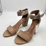 Tahari Women's Shoe Size 7.5 Tan Textured Heels