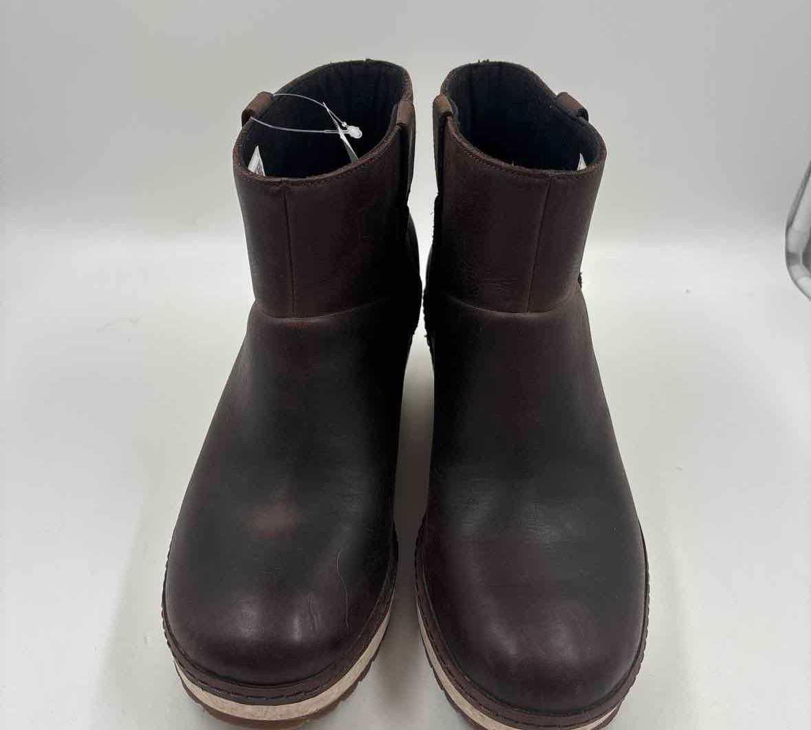 Merrell Women's Shoe Size 11 Brown Solid Boots
