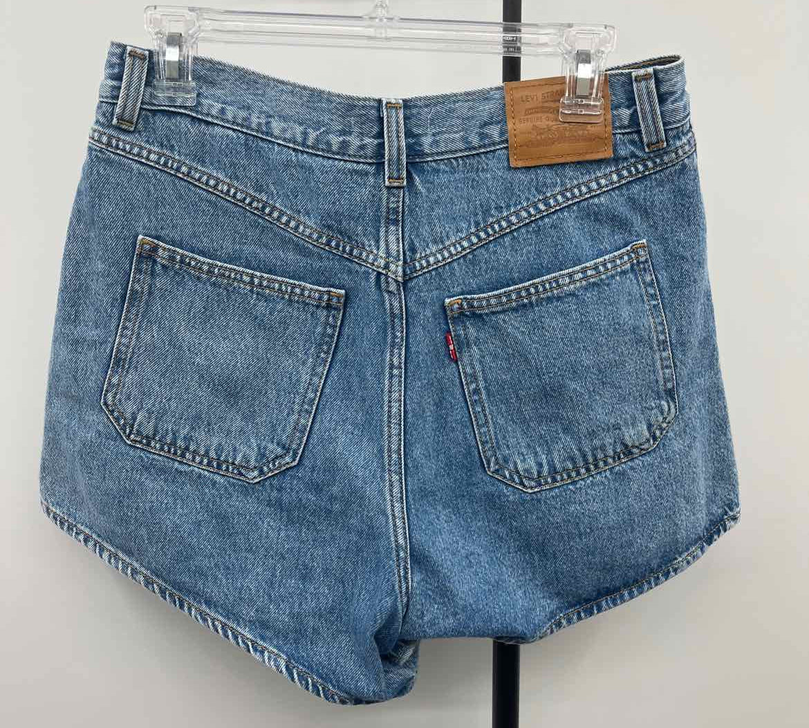 Levi Strauss Women's Size 10 Blue Solid Shorts