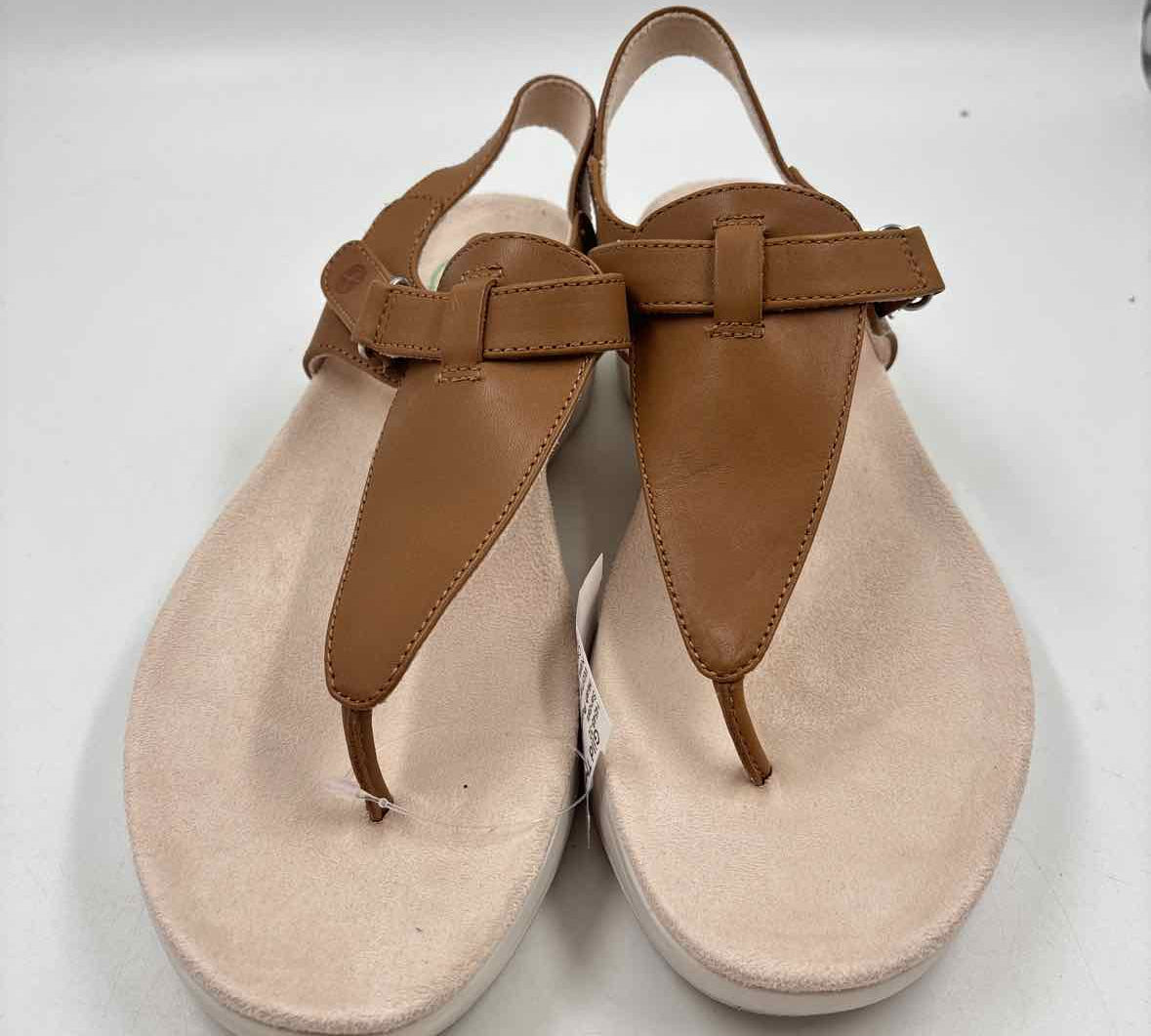 Hush Puppies Women's Shoe Size 10 Caramel Solid Sandals