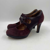 Clarks Women's Shoe Size 7 Wine Textured Heels