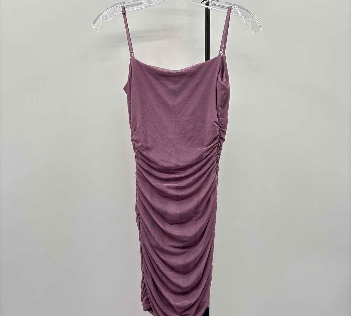 Women's 4 Dusty Lavender Solid Gown/Evening Wear