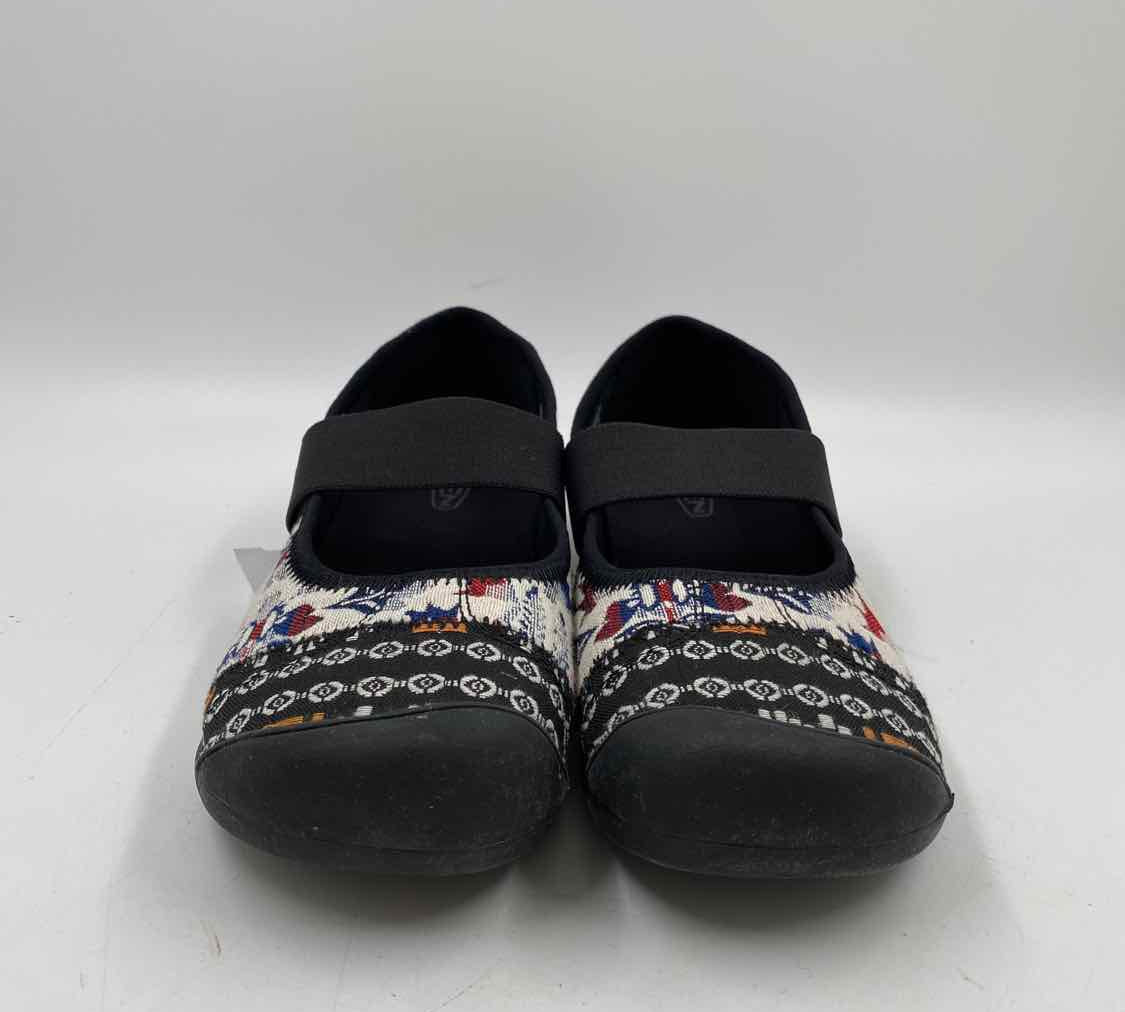 Keen Women's Shoe Size 7.5 Black Aztec Casual Shoes