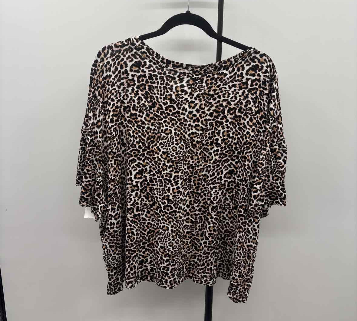 Joyspun Women's Size 3X Brown Animal Print Short Sleeve Shirt