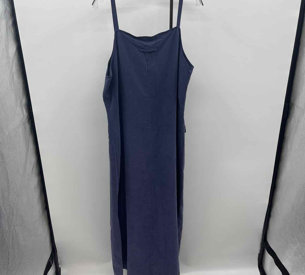 August Silk Women's Size 16W Blue Solid Dress