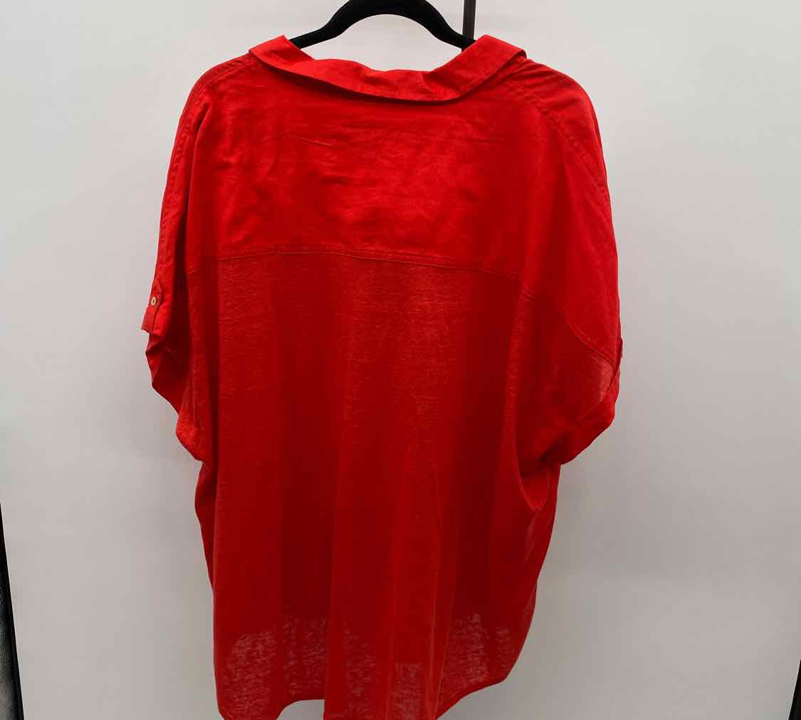 Martha Stewart Women's Size 2X Red Solid Short Sleeve Shirt