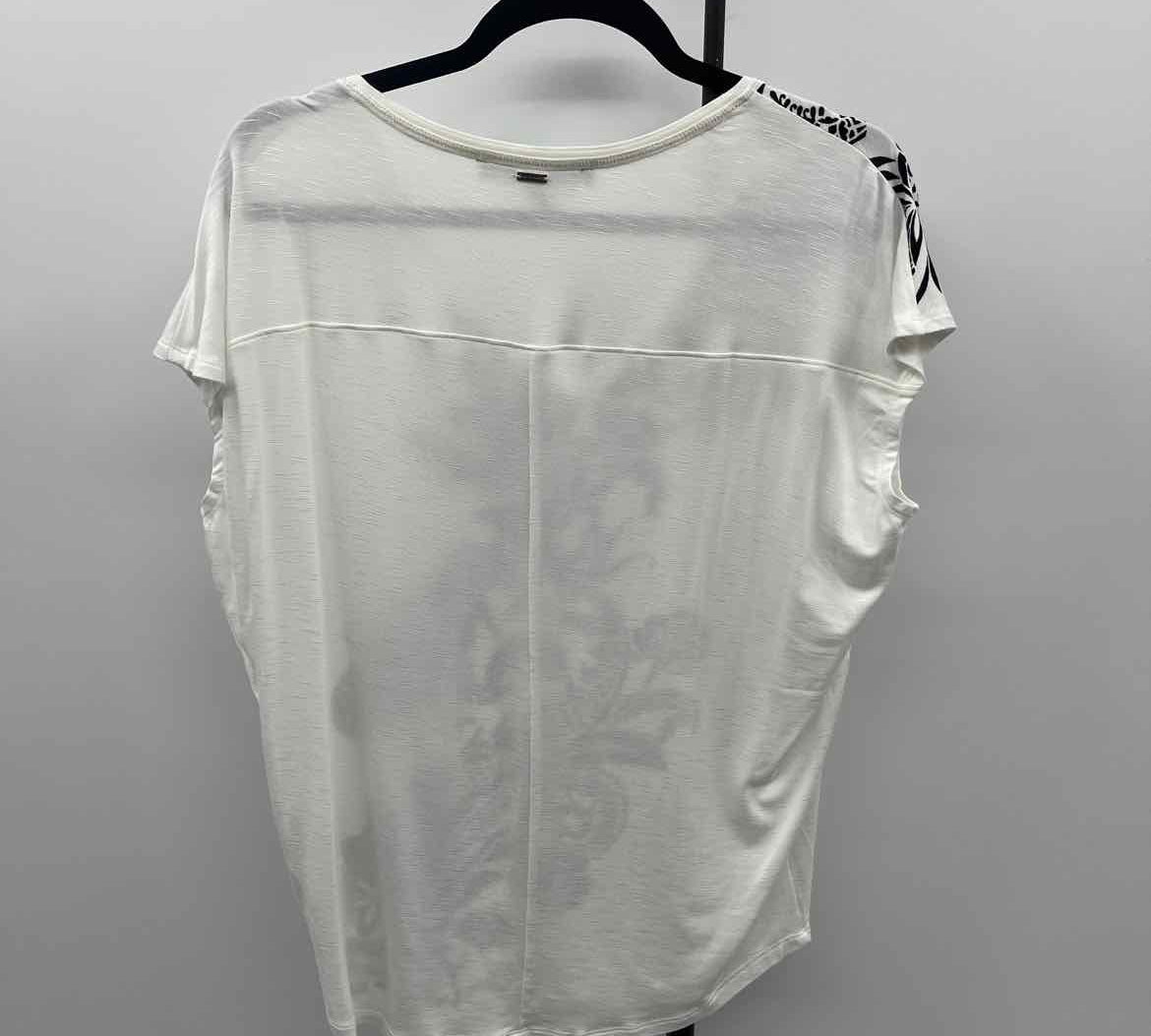 White House Black Market Women's Size XS White Floral Short Sleeve Shirt