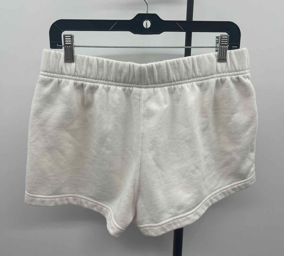 The North Face Women's Size 14 White Solid Shorts