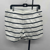 Nautica Women's Size 12 White Stripe Shorts