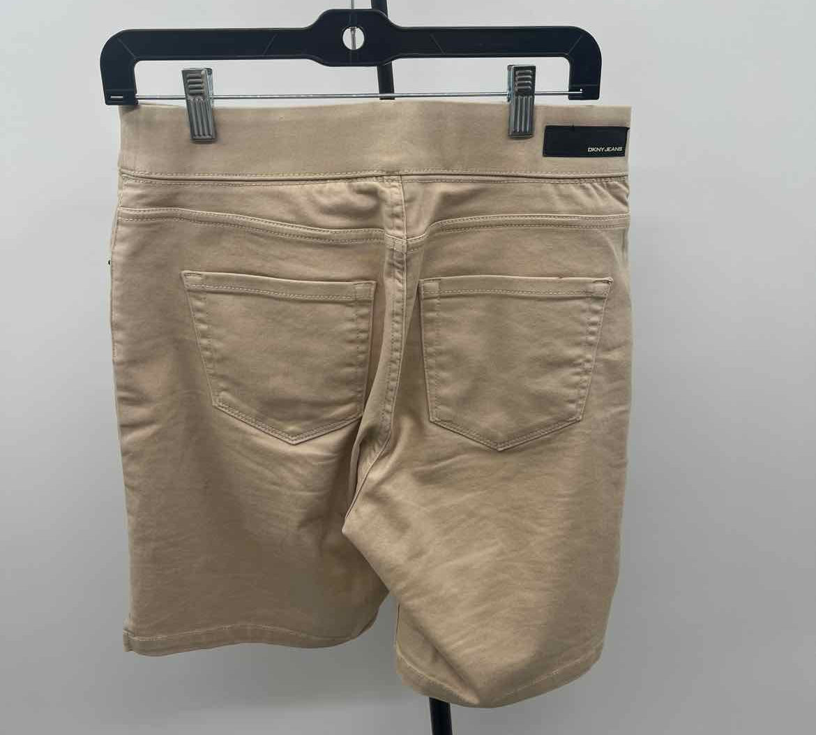 DKNY Women's Size 6 Tan Solid Shorts