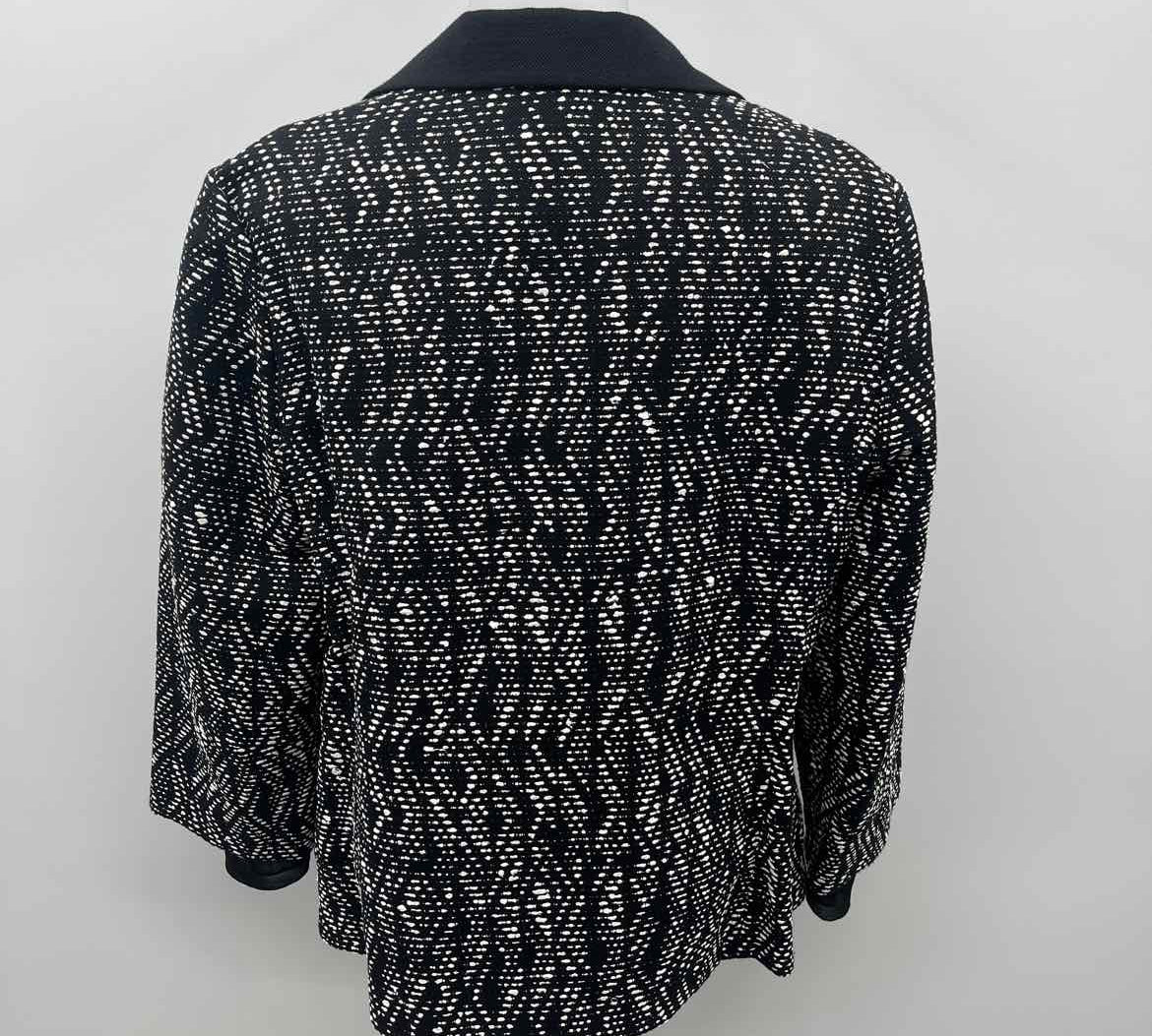 Lafayette 148 Women's Size 14 Black Textured Jacket
