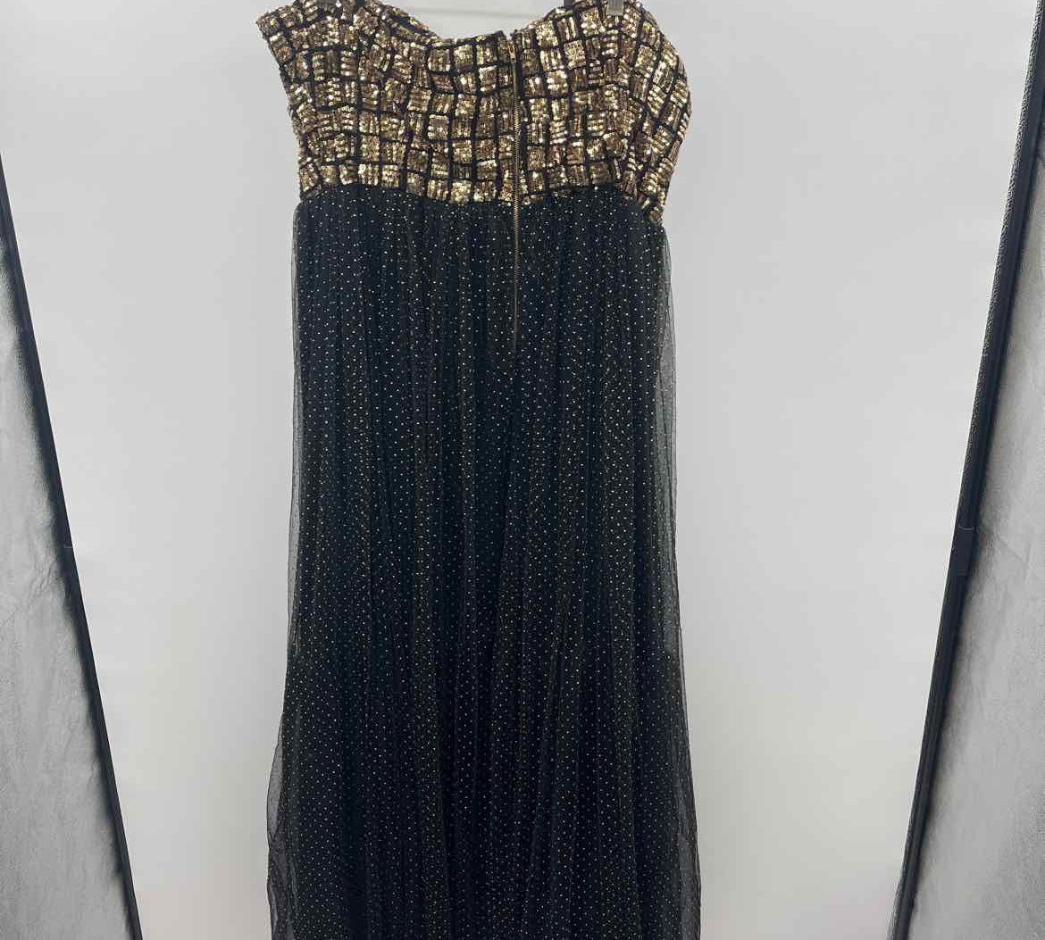 Fashion Nova Women's Size 20 Black Sequins Gown/Evening Wear