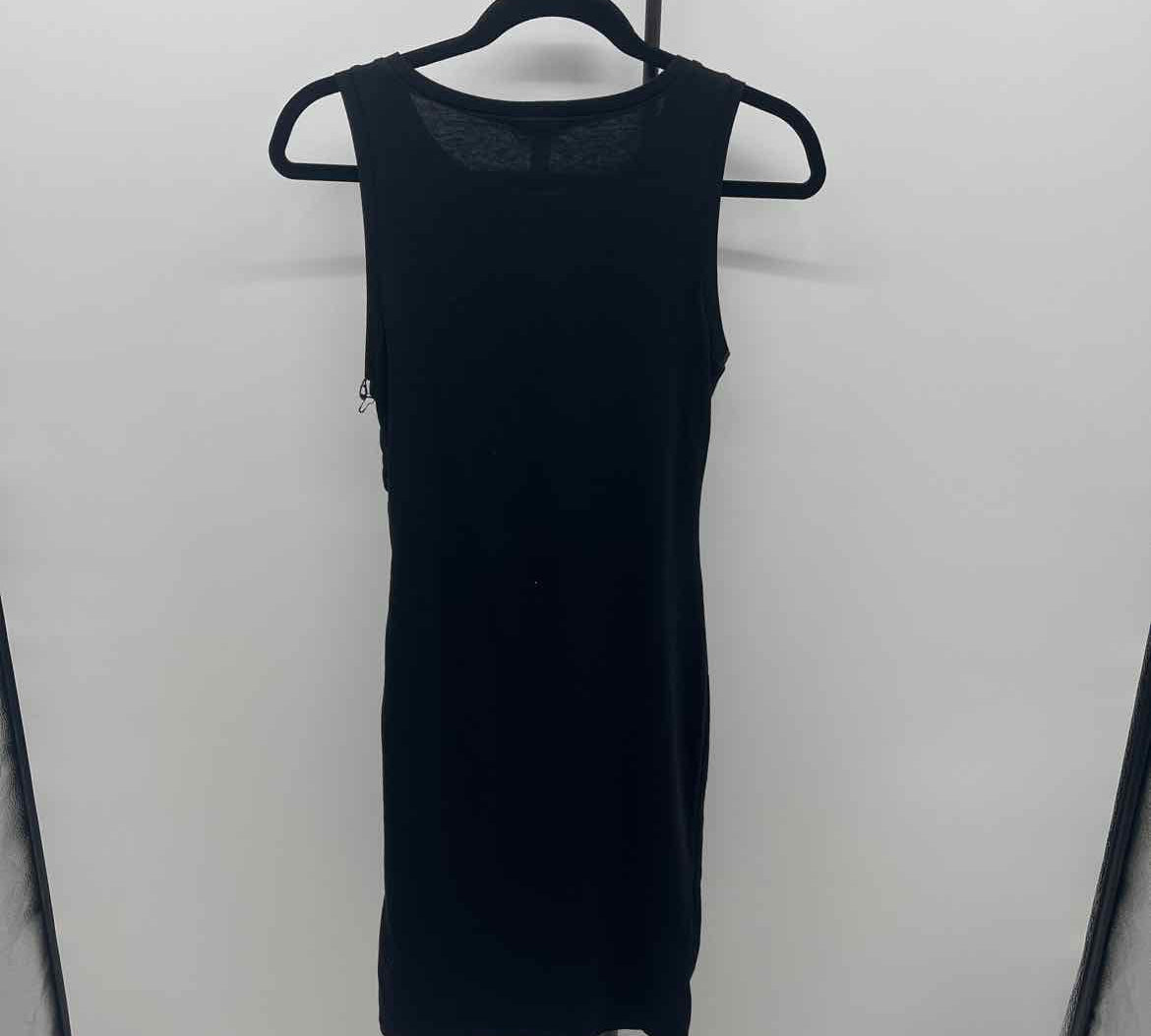 leith Women's Size 6 Black Solid Dress
