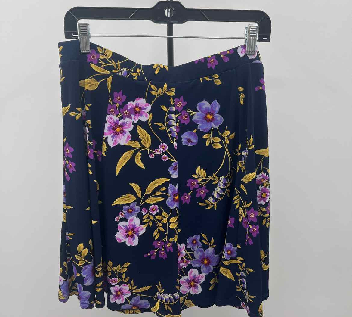 Susan Graver Women's Size 14 Navy Floral Skirt
