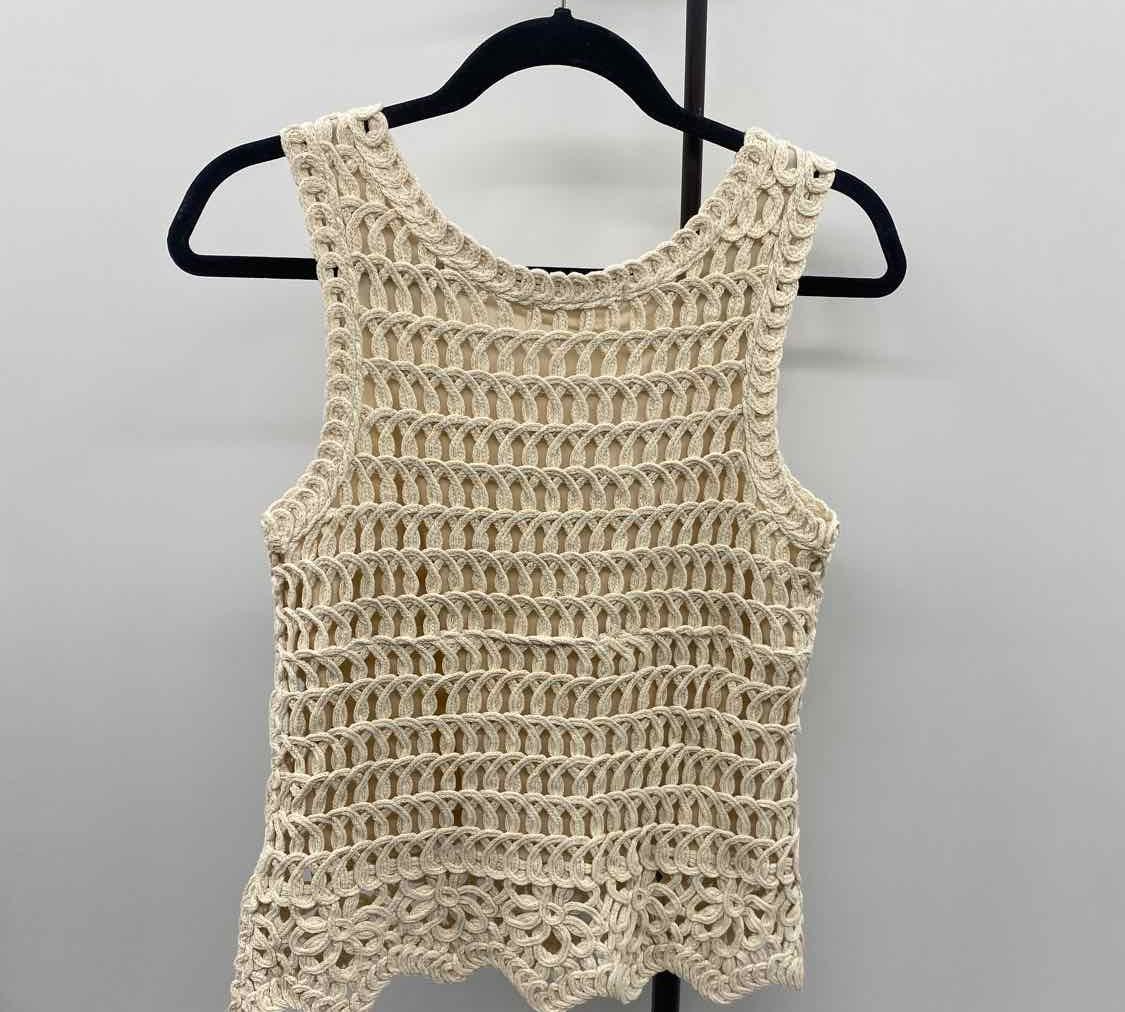 Adiva Women's Size S Ivory Woven Sleeveless Shirt
