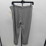 ciaraSunWoo Women's Size 14 Black Letter Capris