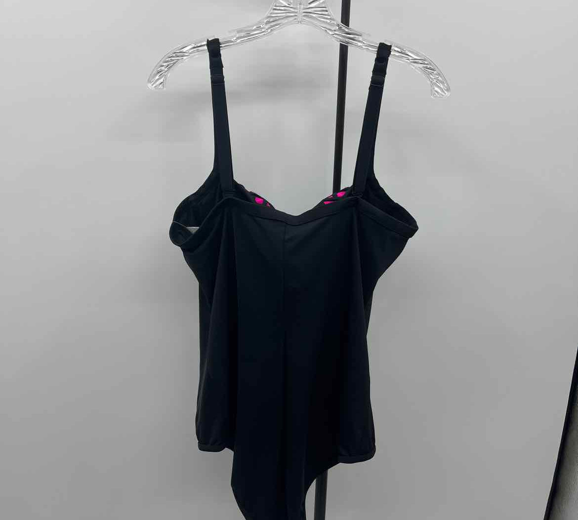 Torrid Women's Size 1X Black Solid Swimsuit - 1 Piece