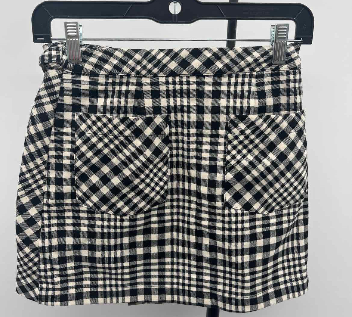 Urban Outfitters Junior's Size 2 Black Plaid Skirt