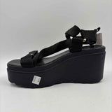 Guess Women's Shoe Size 7.5 Black Solid Sandals
