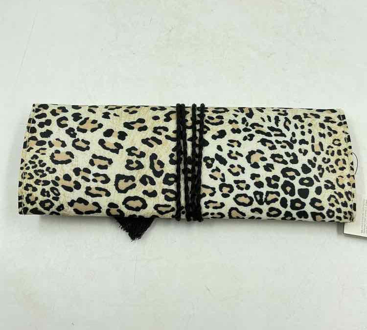 Chico's Women's Beige New with Tags Animal Print Misc. Accessories