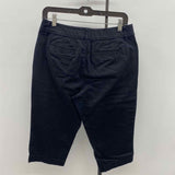 St. John's Bay Women's Size 10P Black Solid Capris