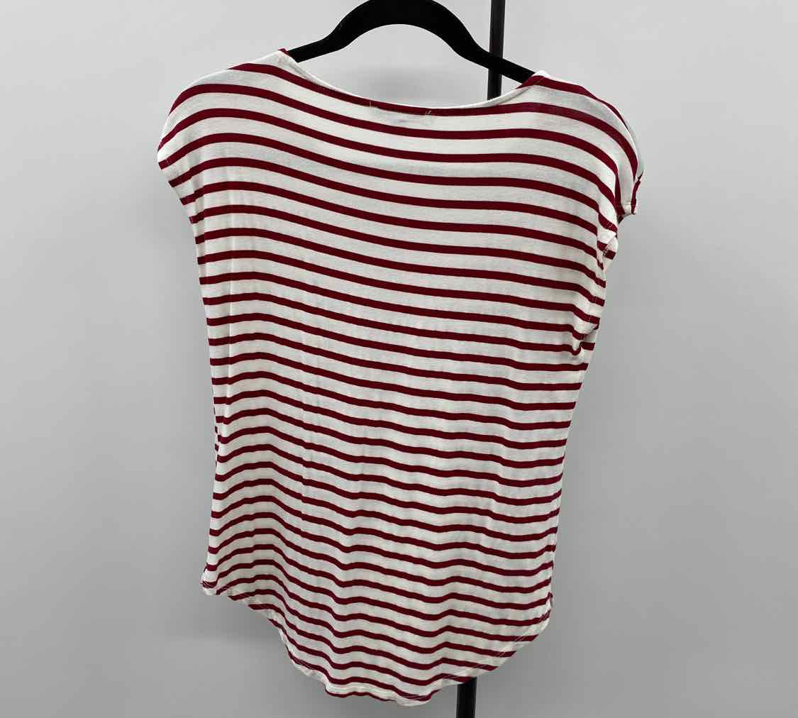 Green Envelope Women's Size S Red Stripe Short Sleeve Shirt