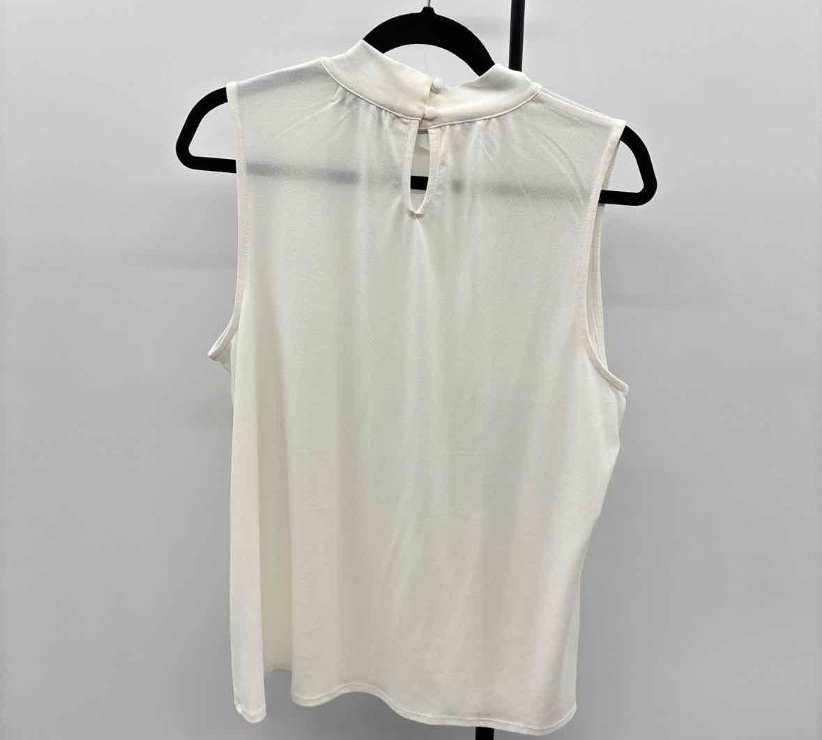 Liz Claiborne Women's Size XL White Solid Sleeveless Shirt