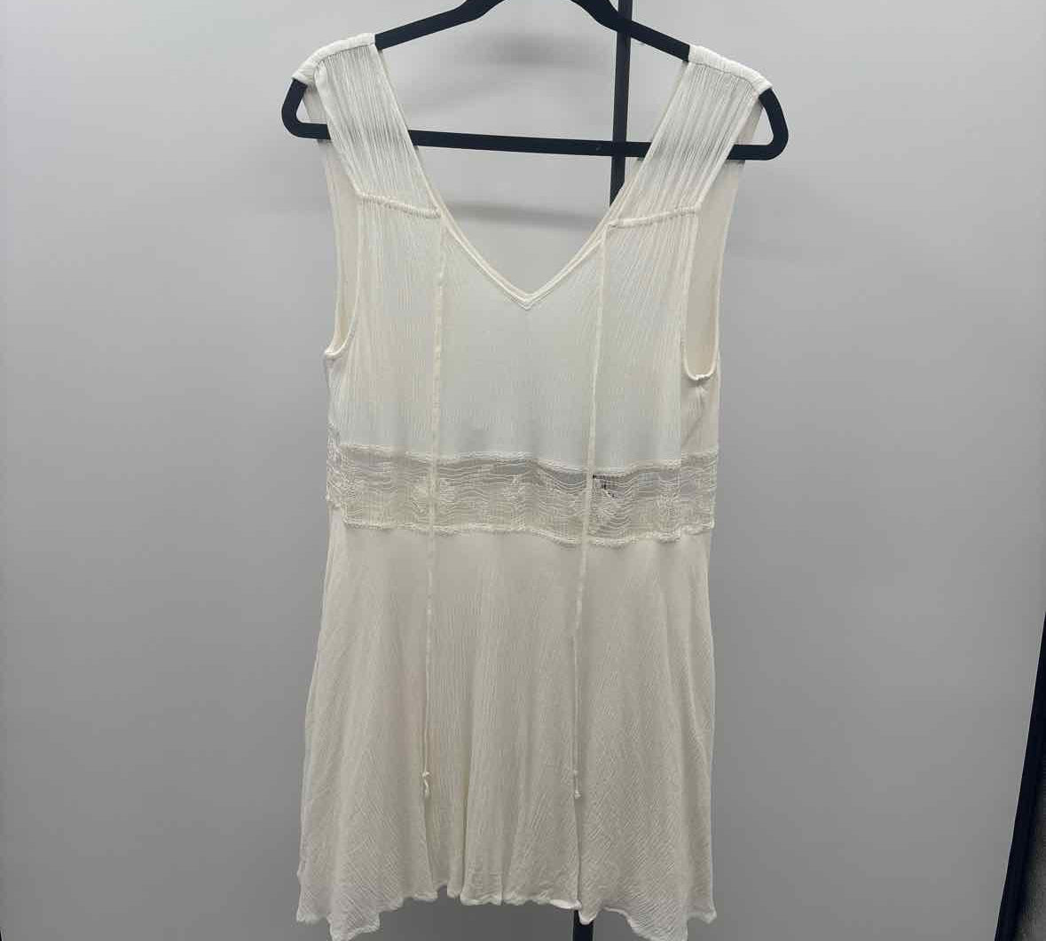 Free People Women's Size M White mesh Dress