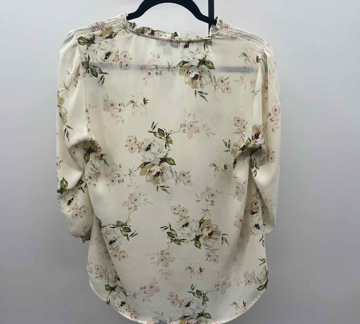 Carolina Belle Women's Size M Ivory Floral Long Sleeve Shirt