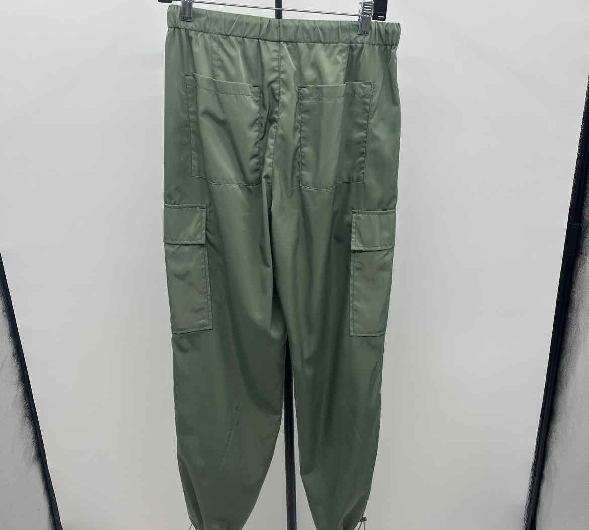 Pistola Women's Size 6 Green Solid Pants