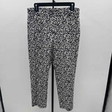 Tribal Women's Size 12 Black Abstract Capris
