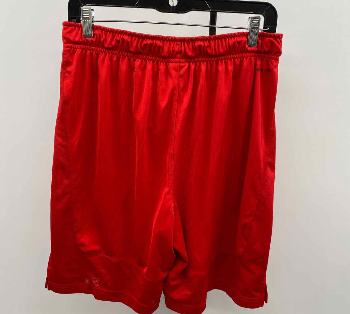 Nike Men's Size M Red Solid Shorts