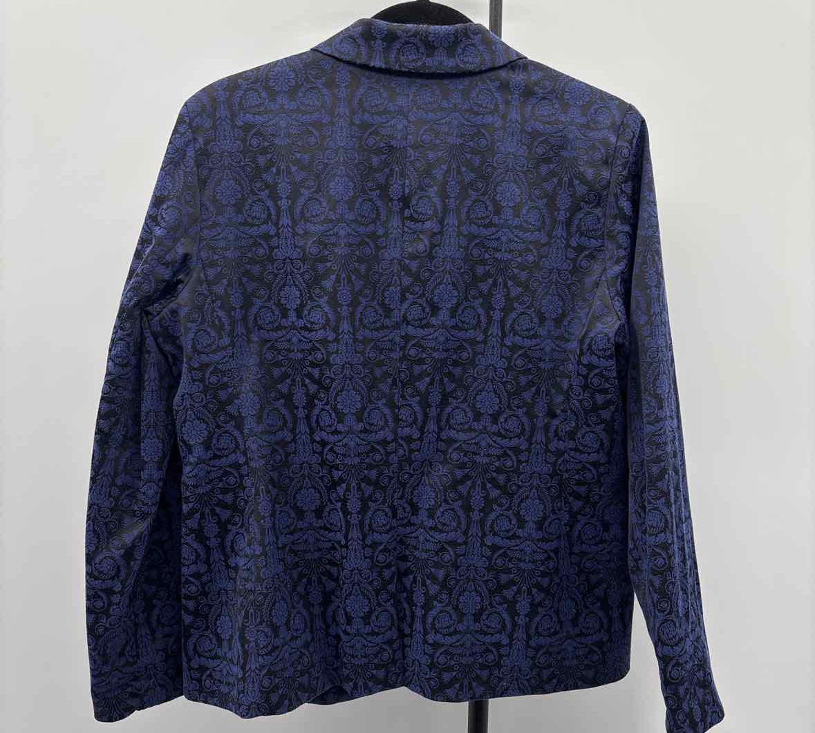 Chico's Women's Size M indigo Damask Jacket