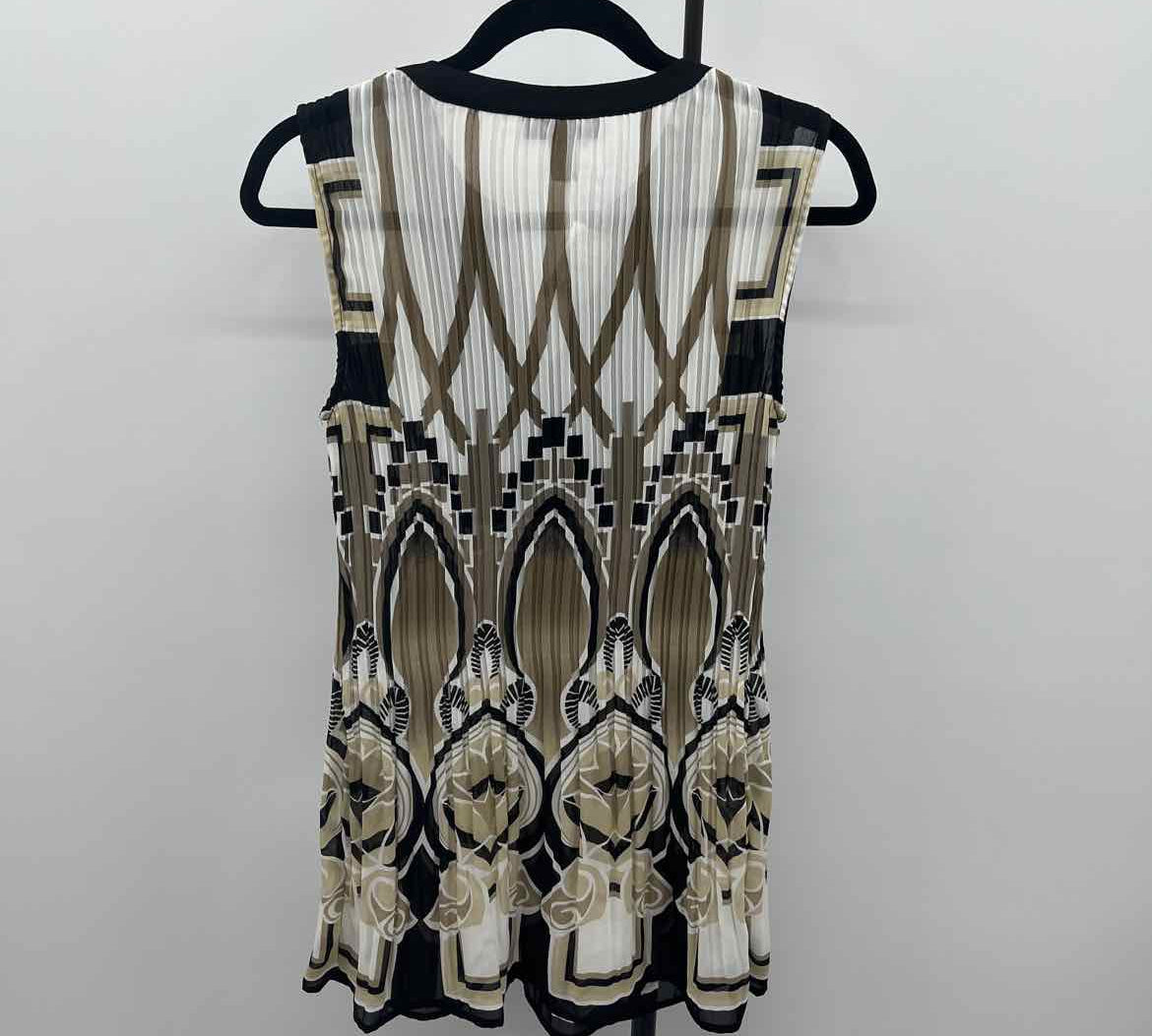 Alfani Women's Size MP Black Abstract Sleeveless Shirt