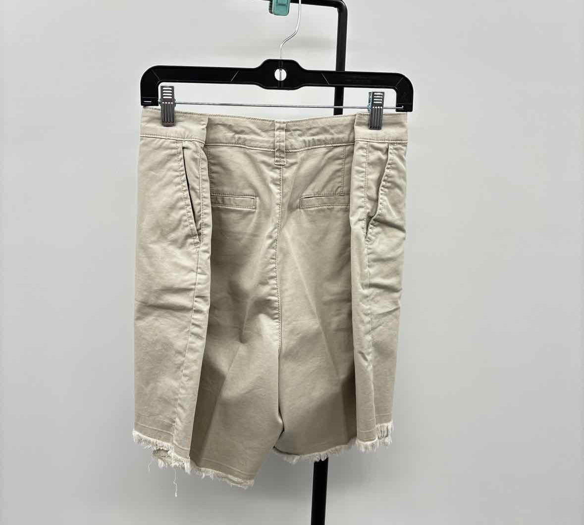 Style & Co. Women's Size 16 Beige Solid Shorts