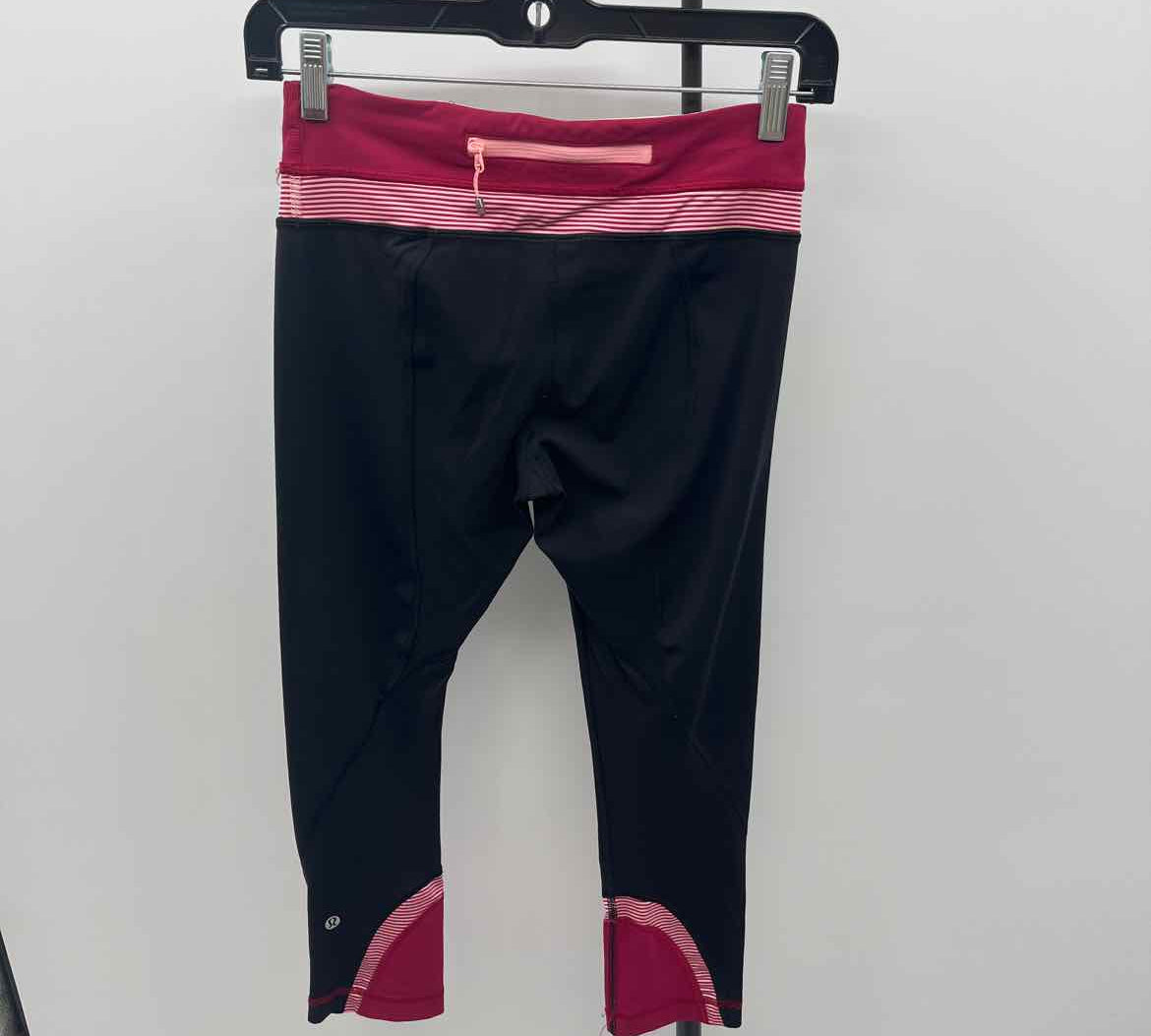 Lululemon Junior's Size 4 Black Stripe Leggings