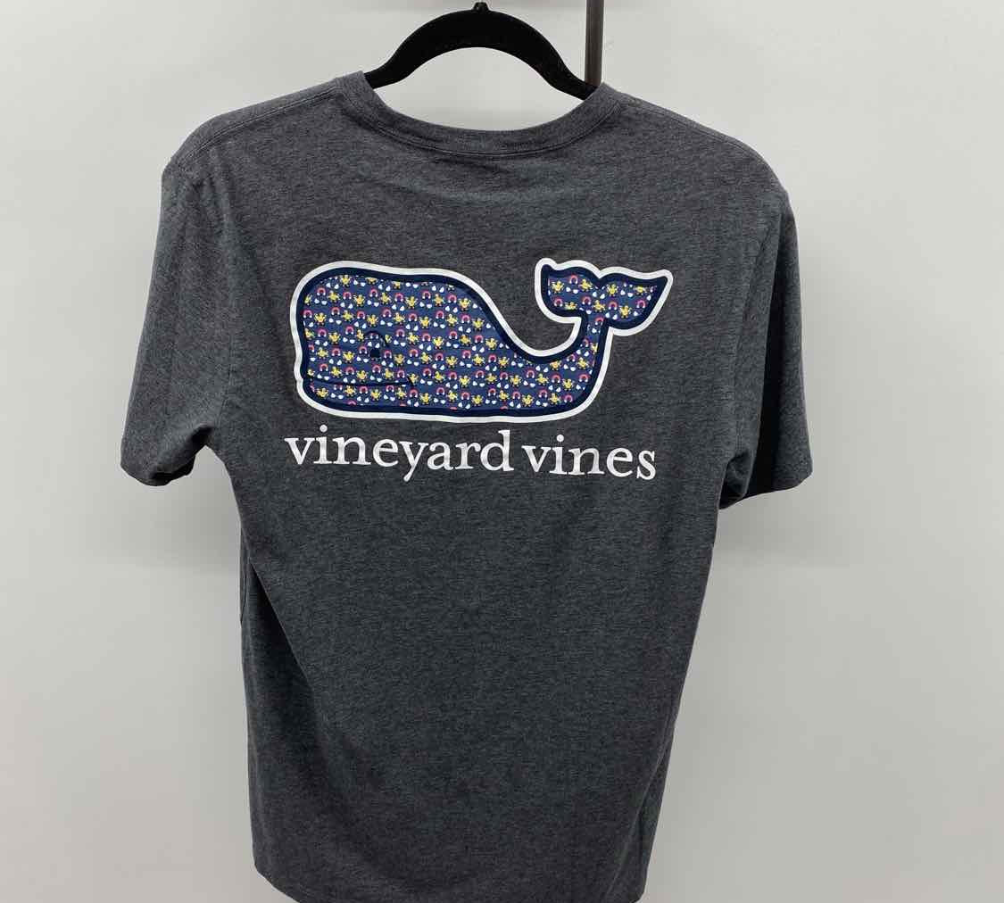 Vineyard Vines Women's Size XS Charcoal Whale T-Shirt